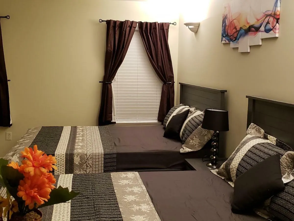 Farhad'S B&B Canada
