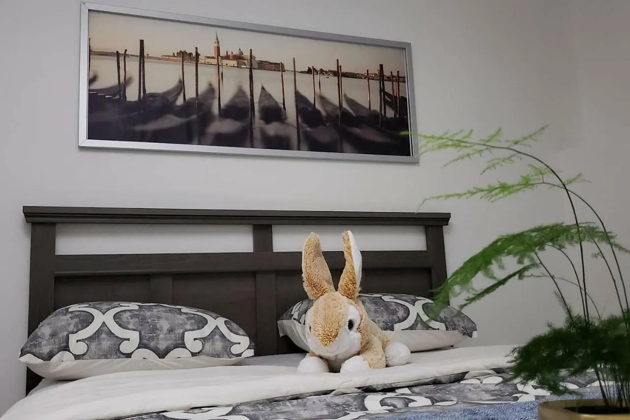 Farhad'S B&B 0*, Abbotsford Canada