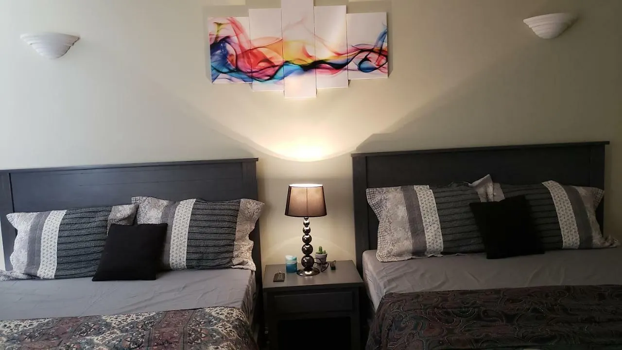 Farhad'S B&B Guest house Abbotsford